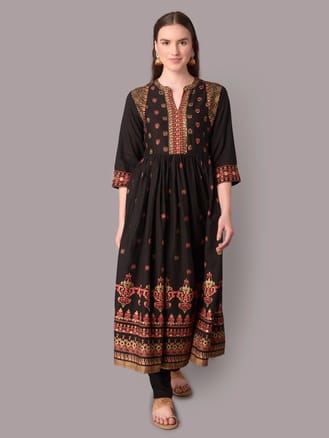 Women Black Ornamental Printed Kurta Trouser Dupatta