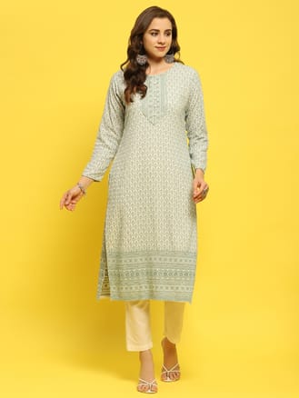 Women Liva Rayon Green Schiffli Embroidered Kurta