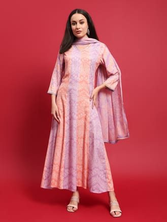 Women Liva Rayon Lilac Floral Print Dress With Dupatta