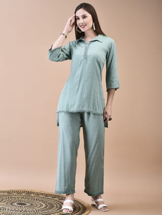 Women Poly Viscose Green Solid Co-Ord Set