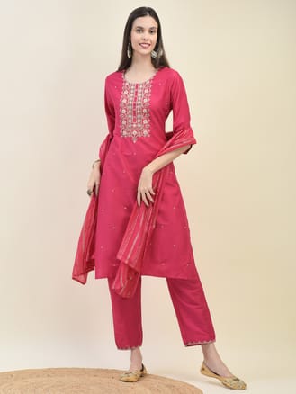 Women Poly Silk Fuchsia Embroidered Kurta Trouser Dupatta