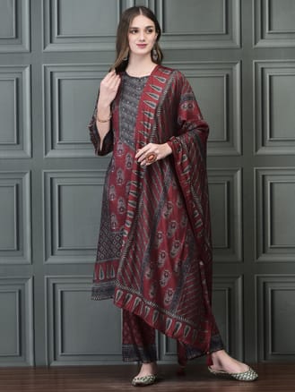 Women Muslin Maroon Ajrakh Print Kurta Comfort Pant Dupatta