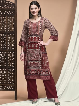 Women Liva Maroon Ornamental Print Kurta With Comfort Pant